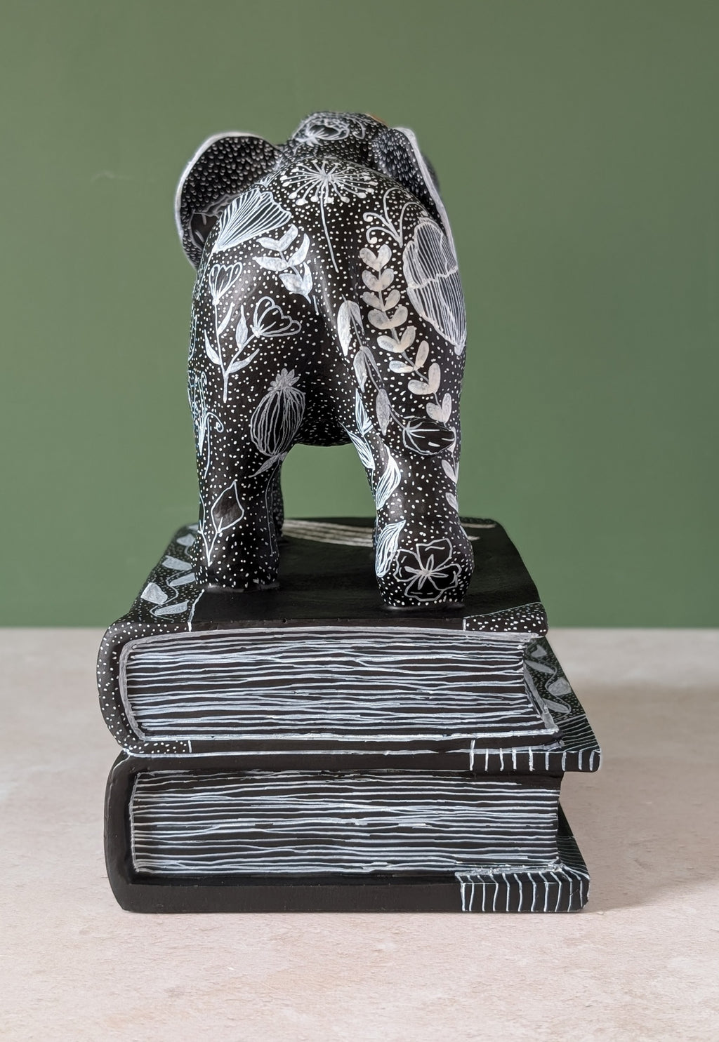 Tieghan The Elephant